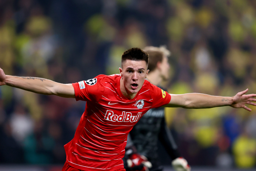 开云官网-关于西甲转会期走向成谜；费耶诺德战术微调；管理层满意；控场能力受关注的信息